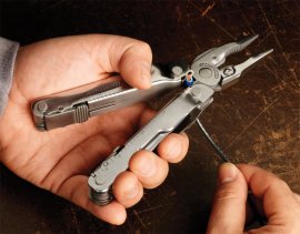 Multitool Leatherman Super Tool 300 černý