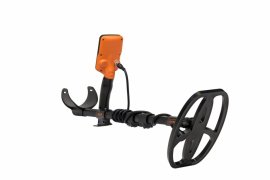 Detektor kovů Quest Q40