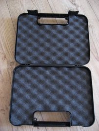 Recenze: Kufr na pistoli 30,2x22x6 - 2