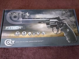 Recenze: Umarex Colt Python 6" černý Diabolo/BB 4,5mm - 2