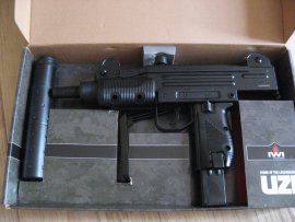 Recenze: Umarex IWI Mini UZI 4,5mm - 2