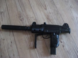Recenze: Umarex IWI Mini UZI 4,5mm - 4
