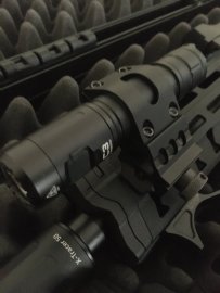 Recenze: Svítilna Wuben C3 - 1