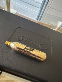Recenze: Bombičky CO2 ULTRAIR CARE KIT 12g ASG 10ks - 1