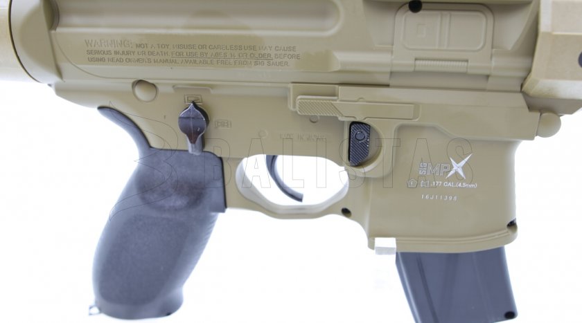 Vzduchovka Sig Sauer MPX 4,5mm FDE Sand s Kolimátorem