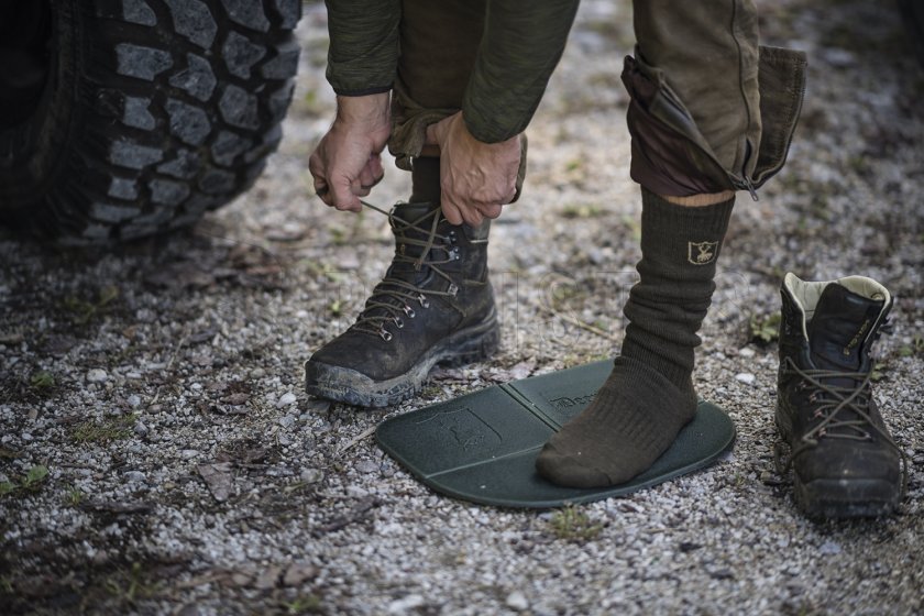Pěnový skládací podsedák Deerhunter