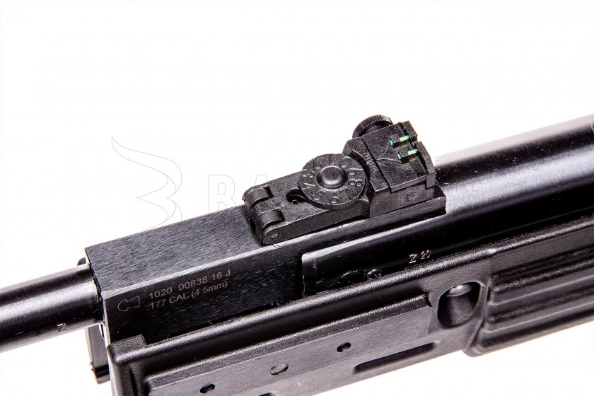 Hatsan Striker AR 4,5mm