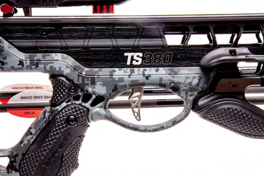 Kuše Barnett Tactical 380 W