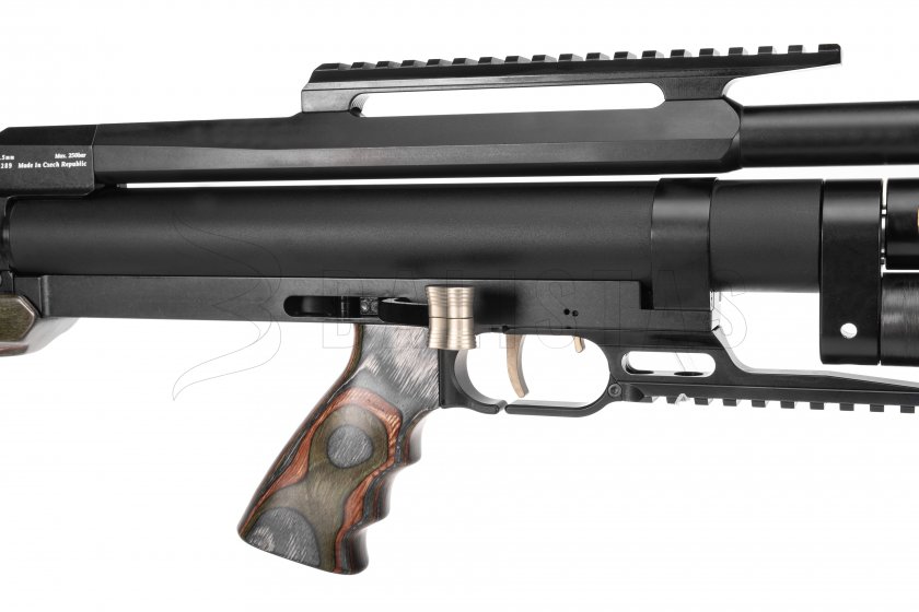 Taipan Veteran II TAC 550mm Laminate Forest_5