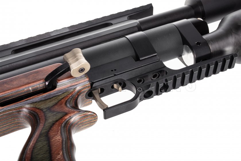 Vzduchovka Taipan Veteran II TAC 550mm 5,5mm Tactical Laminate Forest 9.jpg