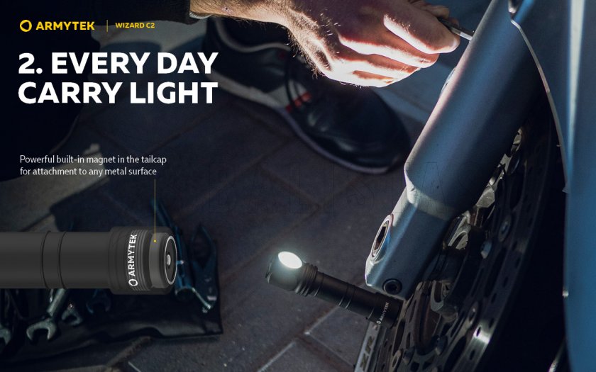 Čelovka Armytek Wizard C2 5.jpg