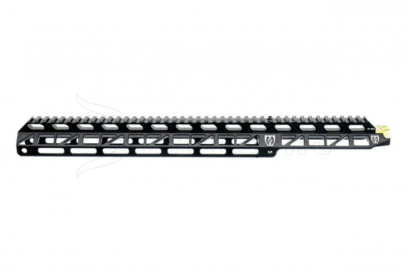 FX Maverick TRS Standard 03.jpg
