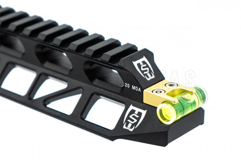 FX Maverick TRS Standard 02.jpg