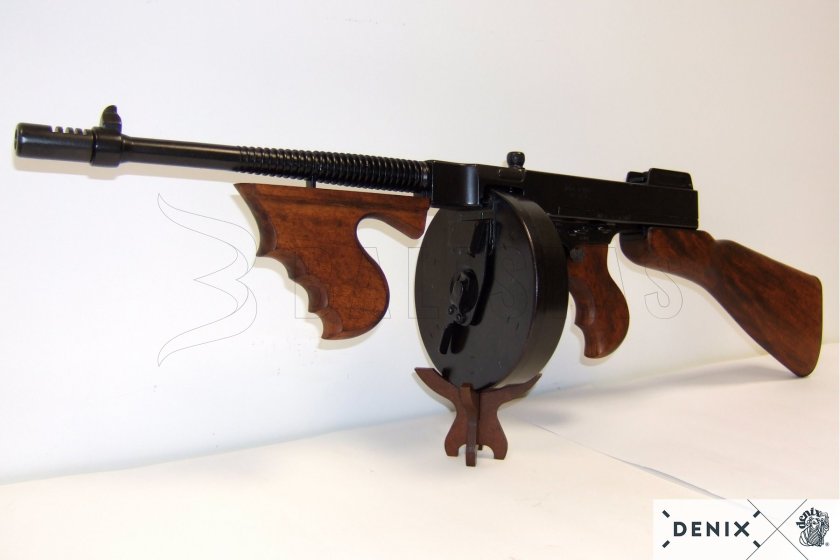 Replika Thompson M1928 s bubnovým zásobníkem, USA 3