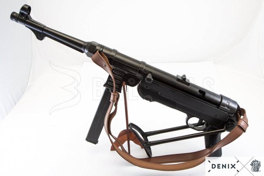 Replika MP40 s popruhem, Německo 1940 8