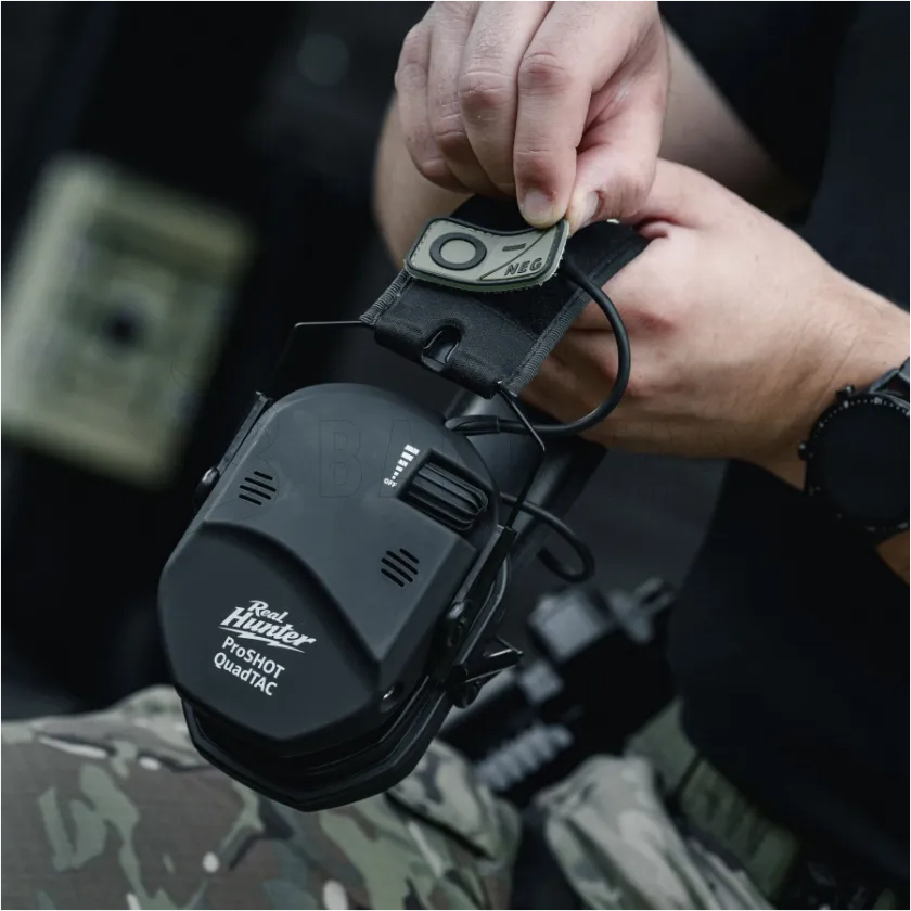 Aktivní střelecká sluchátka RealHunter Active ProSHOT QuadTAC Černé 10