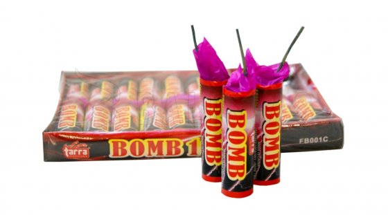 Pyrotechnika Petardy BOMB s knotem 20ks